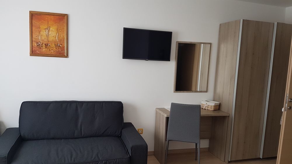 Villa Kristina 로비니 외부 사진